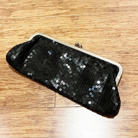 Ann Taylor LOFT black sequin evening bag w/ silver chain. Converts to clutch! - Picture 5 of 9